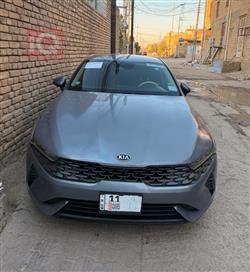 كيا K5